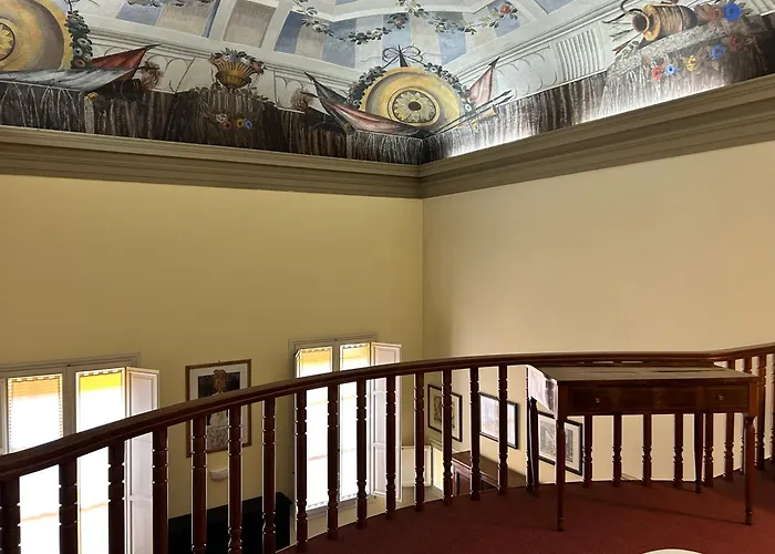 Medieval Art Loft 公寓