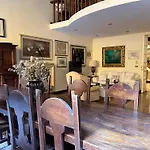 Medieval Art Loft Apartamento *